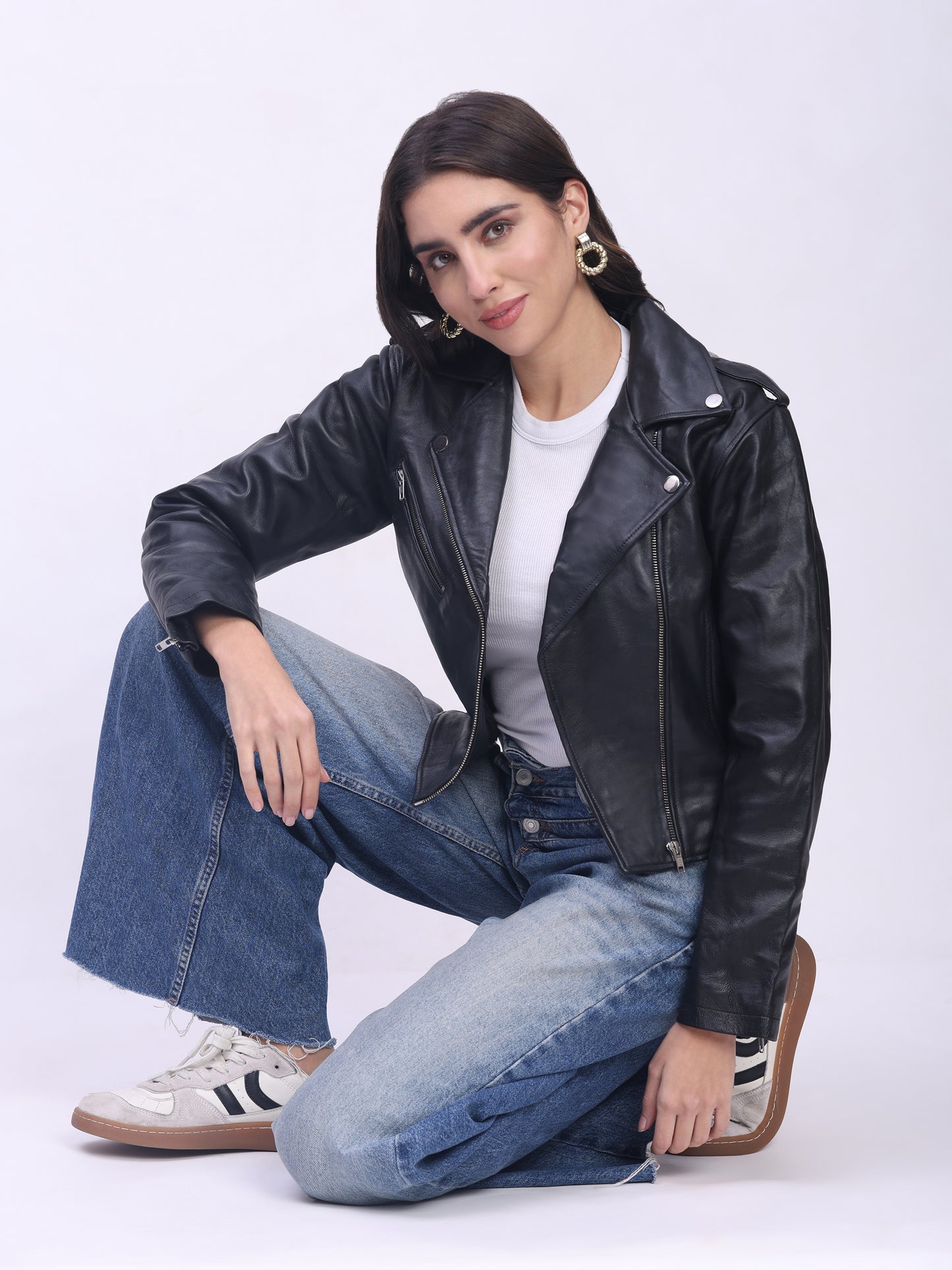 Women’s Genuine Sheepskin Leather Jacket with Princess Seams & Hidden Zip