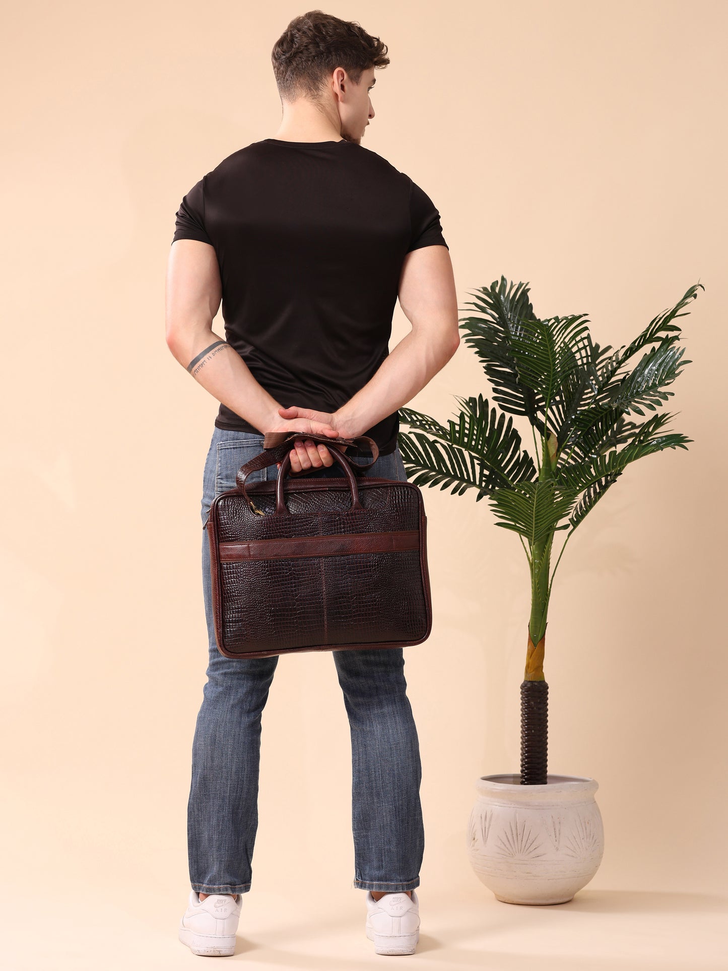 Regal Executive Leather Laptop Messenger Bag - Antique Black