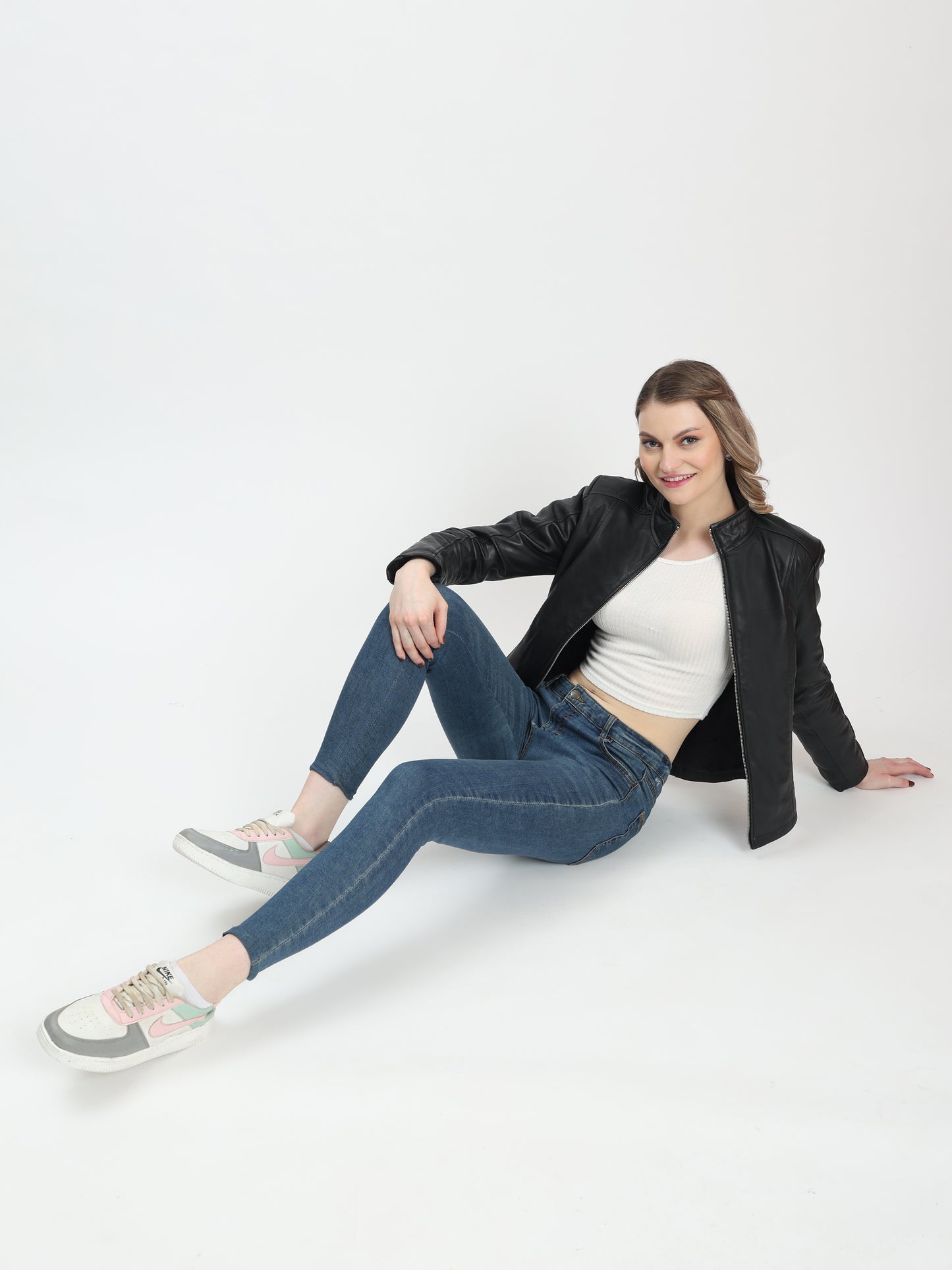 Aurelia Jacket – Black